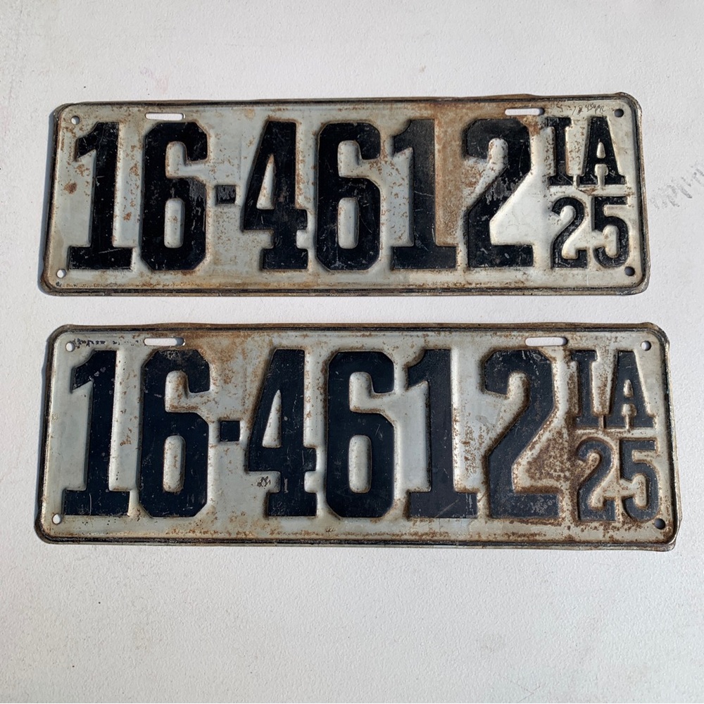 Antique Automobile License Plates - Man Cave -Decor - Old Timers